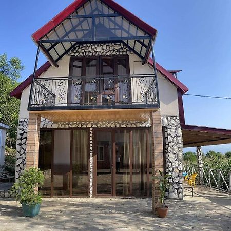 Kirta Hotel Gordi Ngoại thất bức ảnh