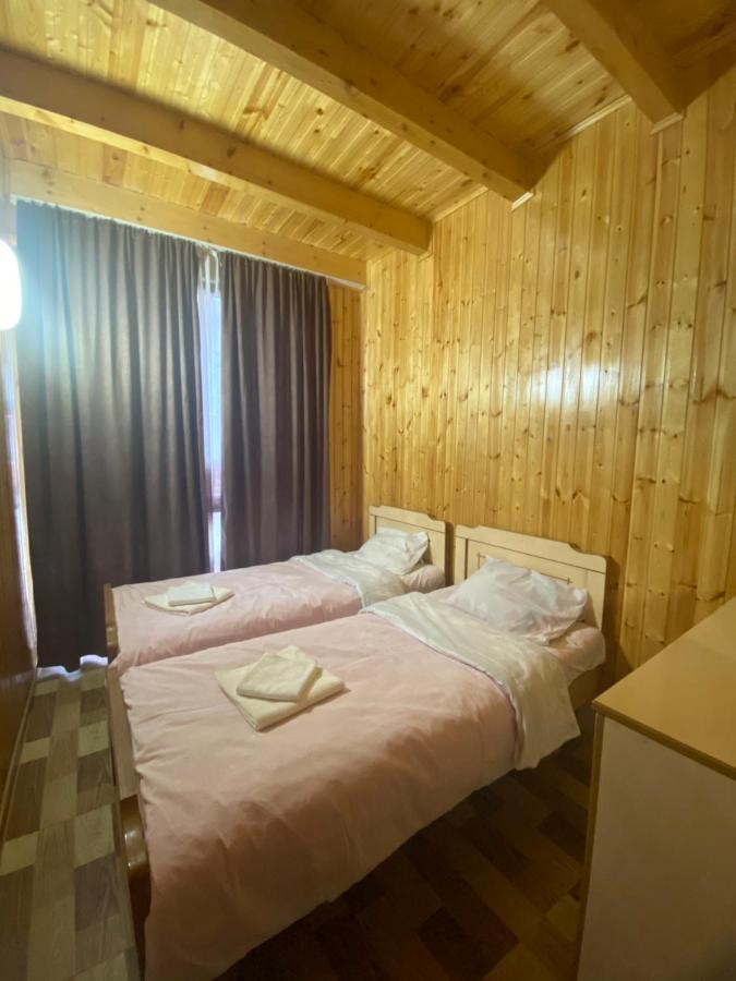 Kirta Hotel Gordi Ngoại thất bức ảnh